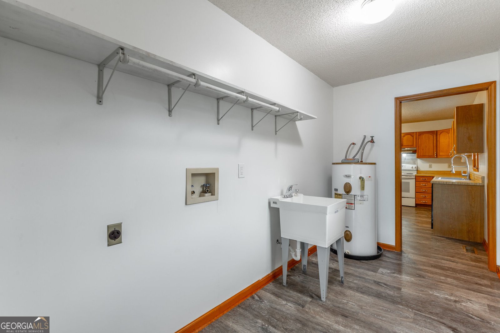 127 Center Street Rossville - Photo 9