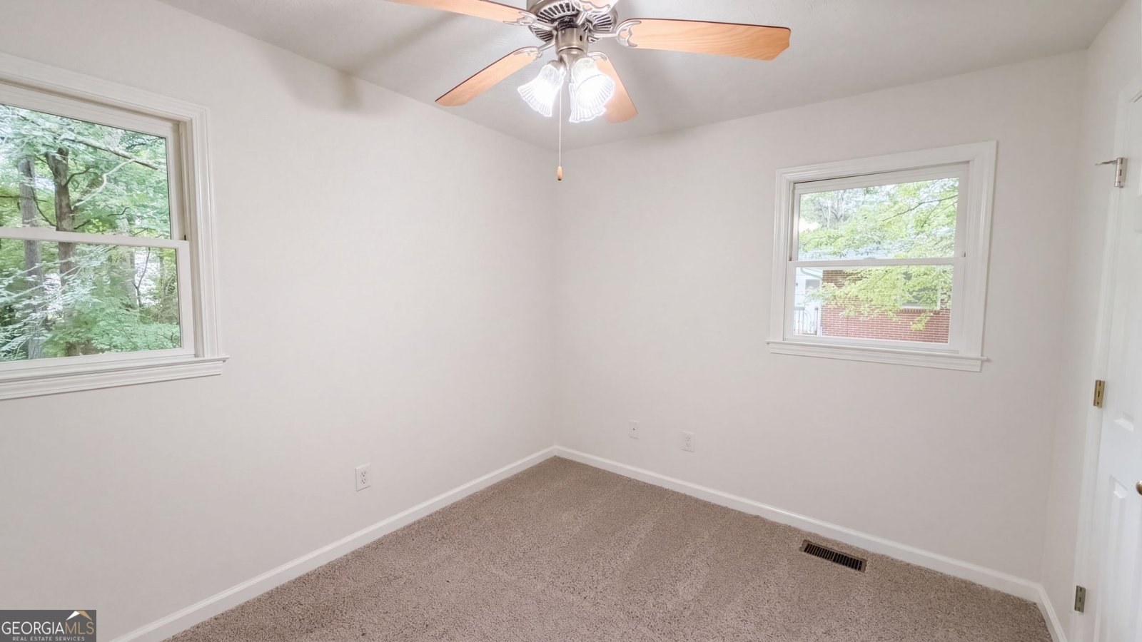 8181 Highland Drive Covington - Photo 12