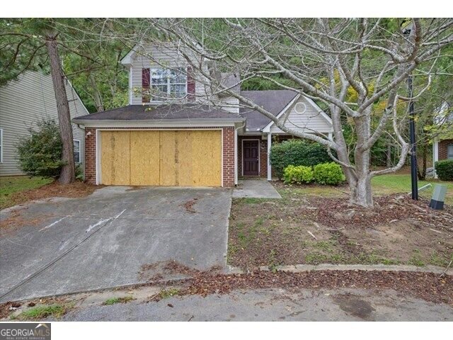 4425 Chestnut Lake Avenue Lithonia - main photo