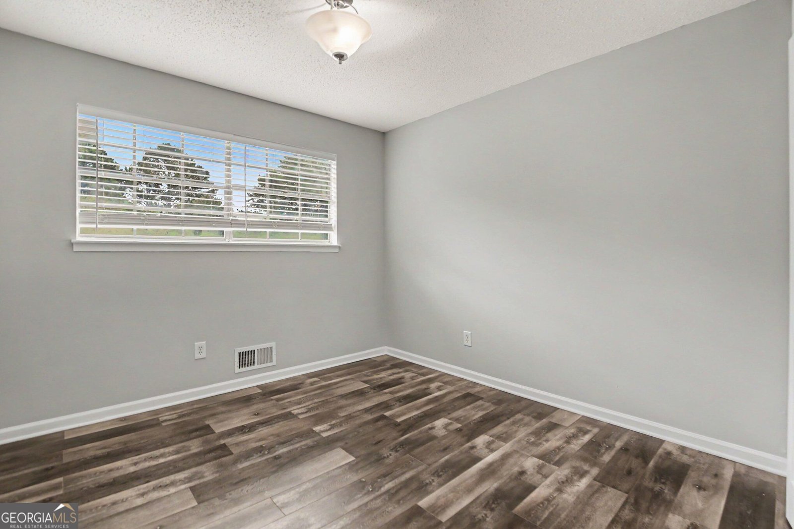 4701 Flat Shoals Road Union City - Photo 13