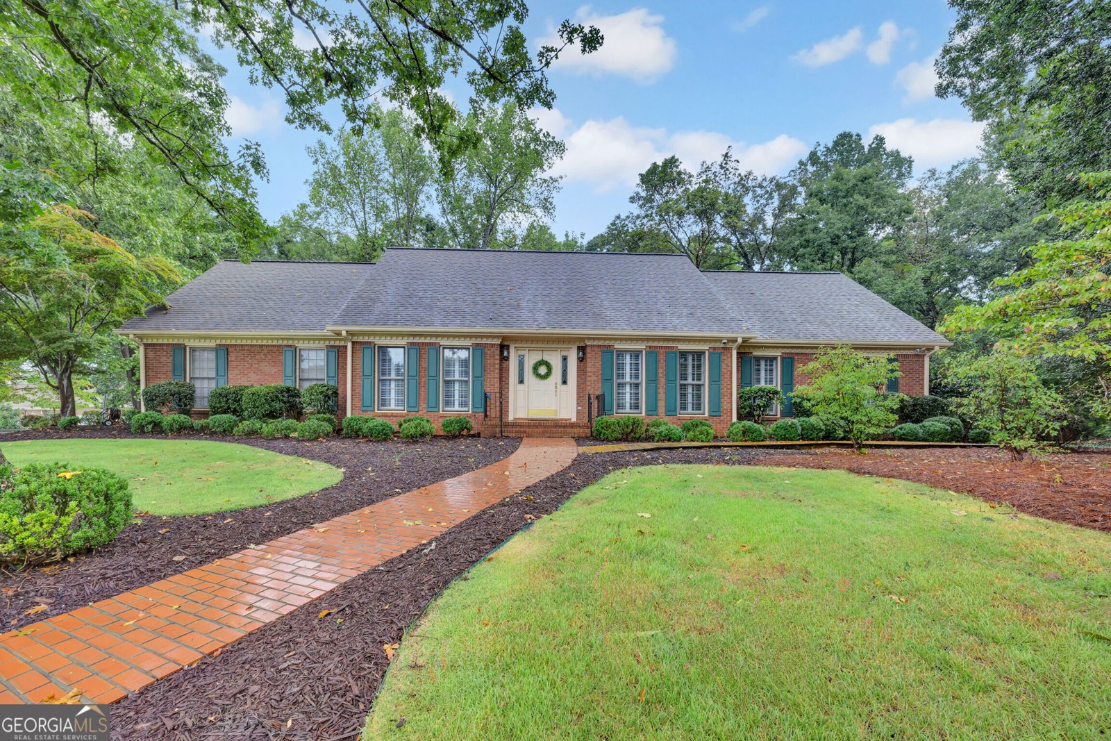 1140 Azalea Circle Conyers - main photo
