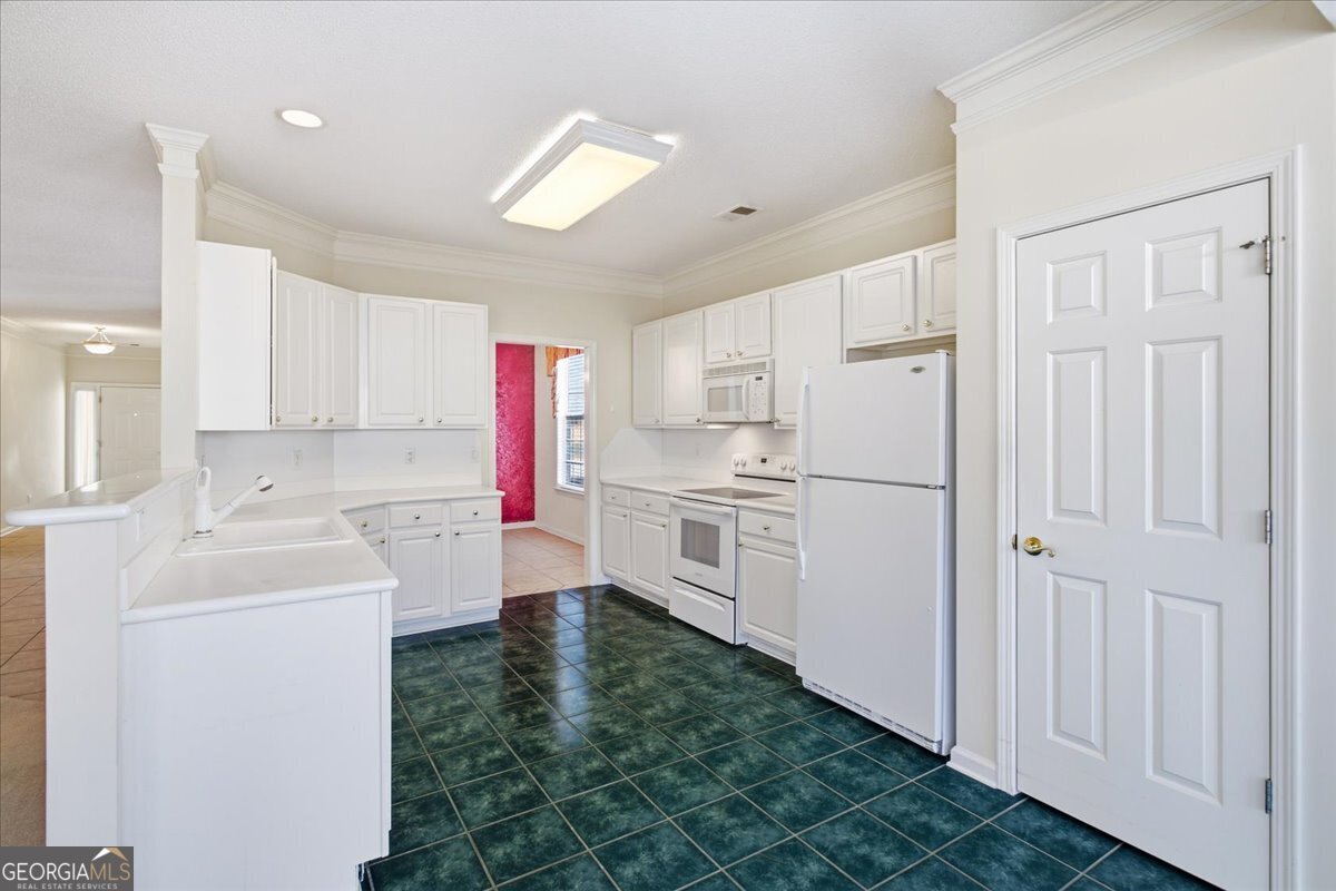 301 Singing Brook Lane McDonough - Photo 26
