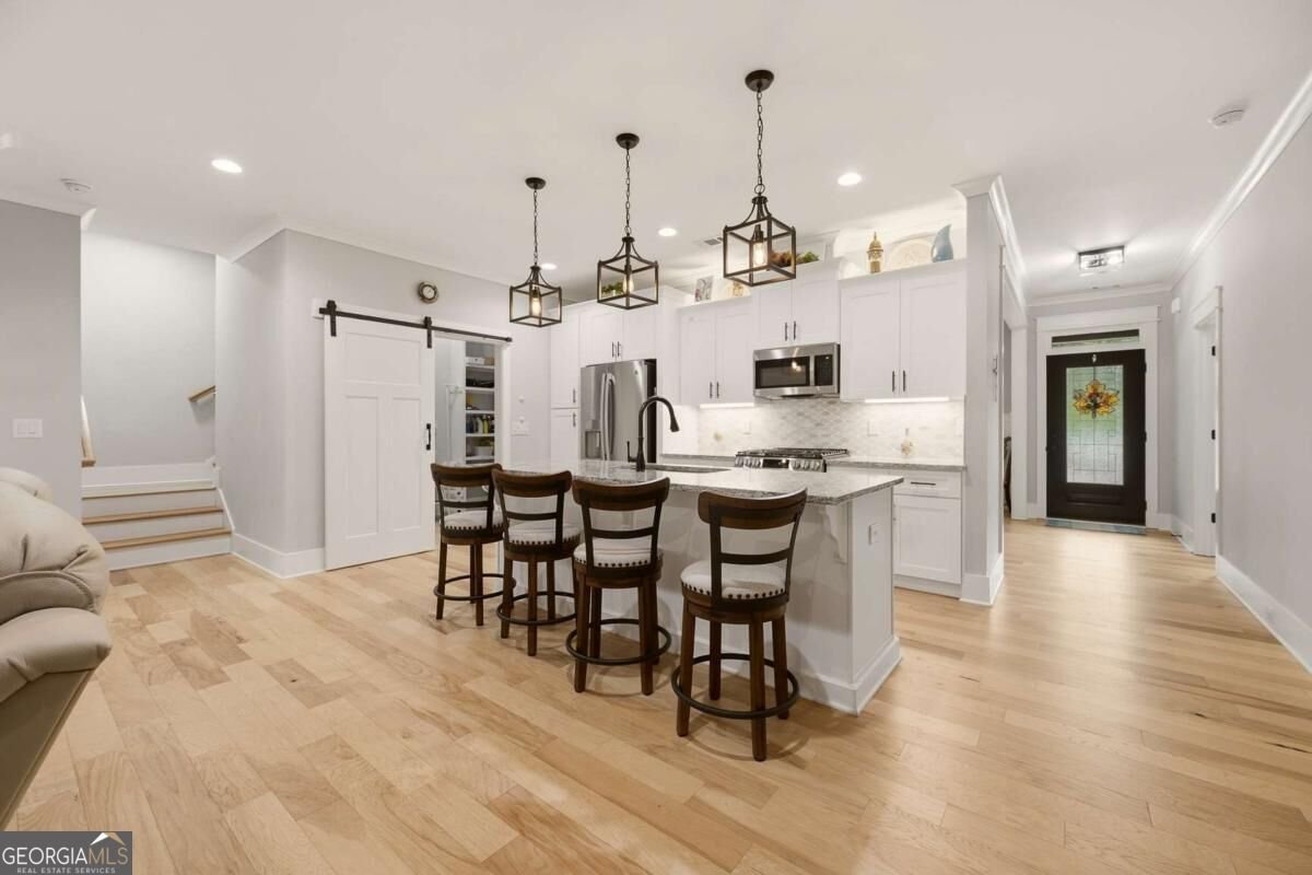 2710 Sandy Irwin Court Marietta - Photo 9