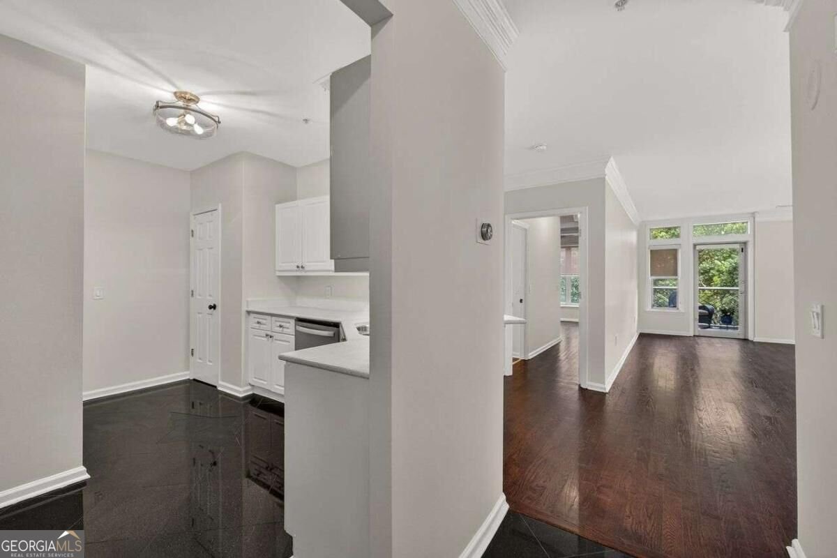 3334 Peachtree Road Atlanta - Photo 12