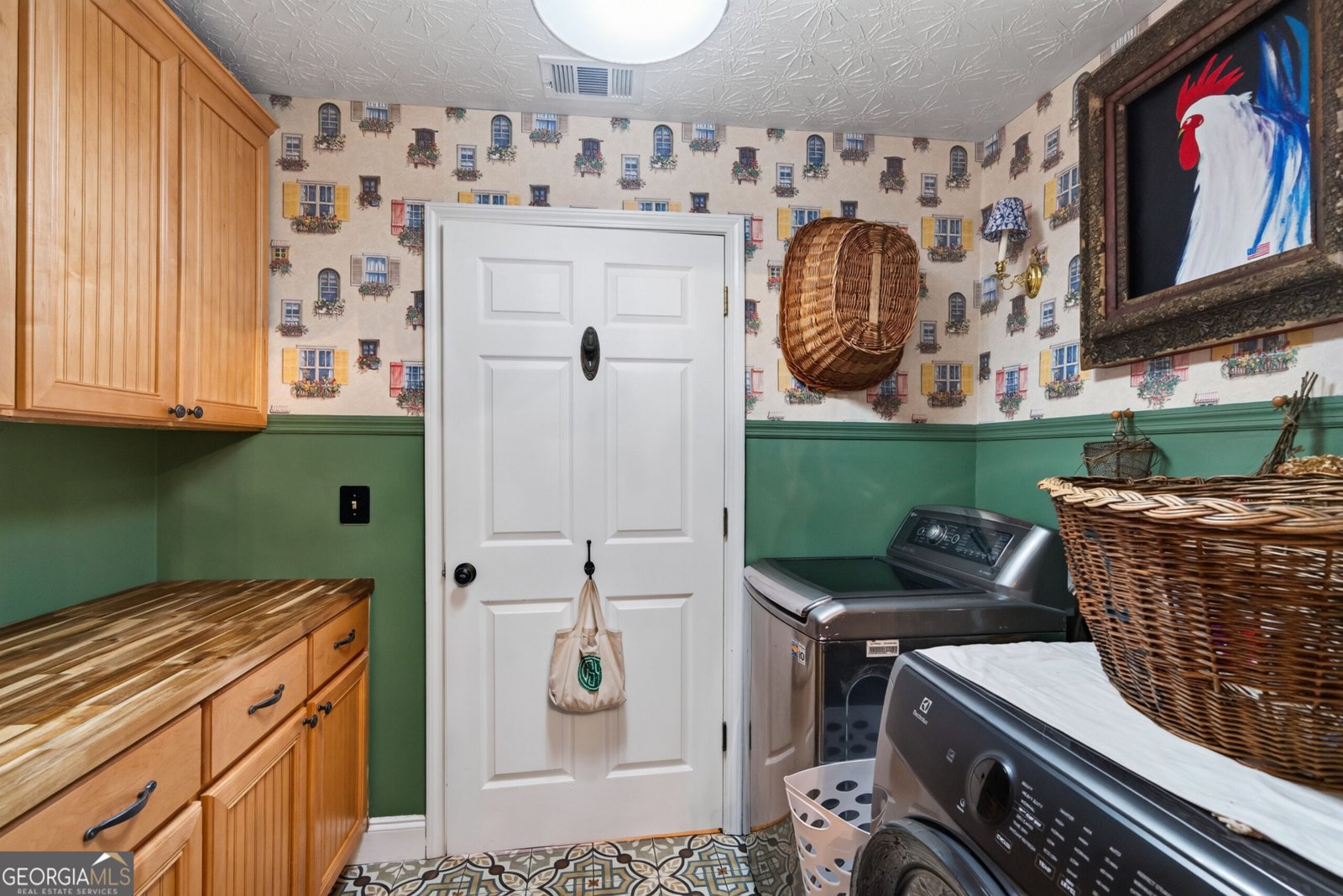 9852 Post Road Shady Dale - Photo 28