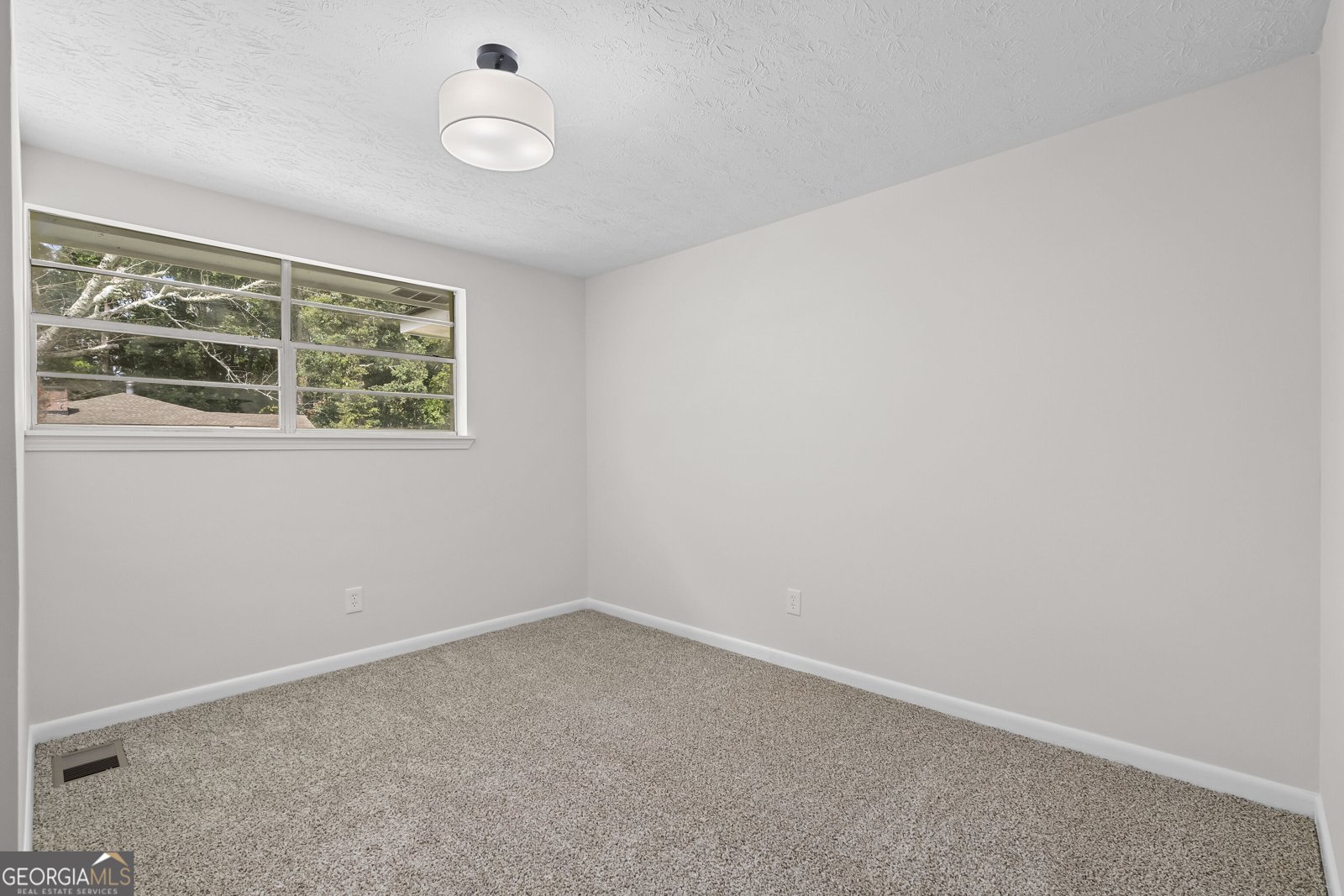 10183 Starr Street Covington - Photo 17