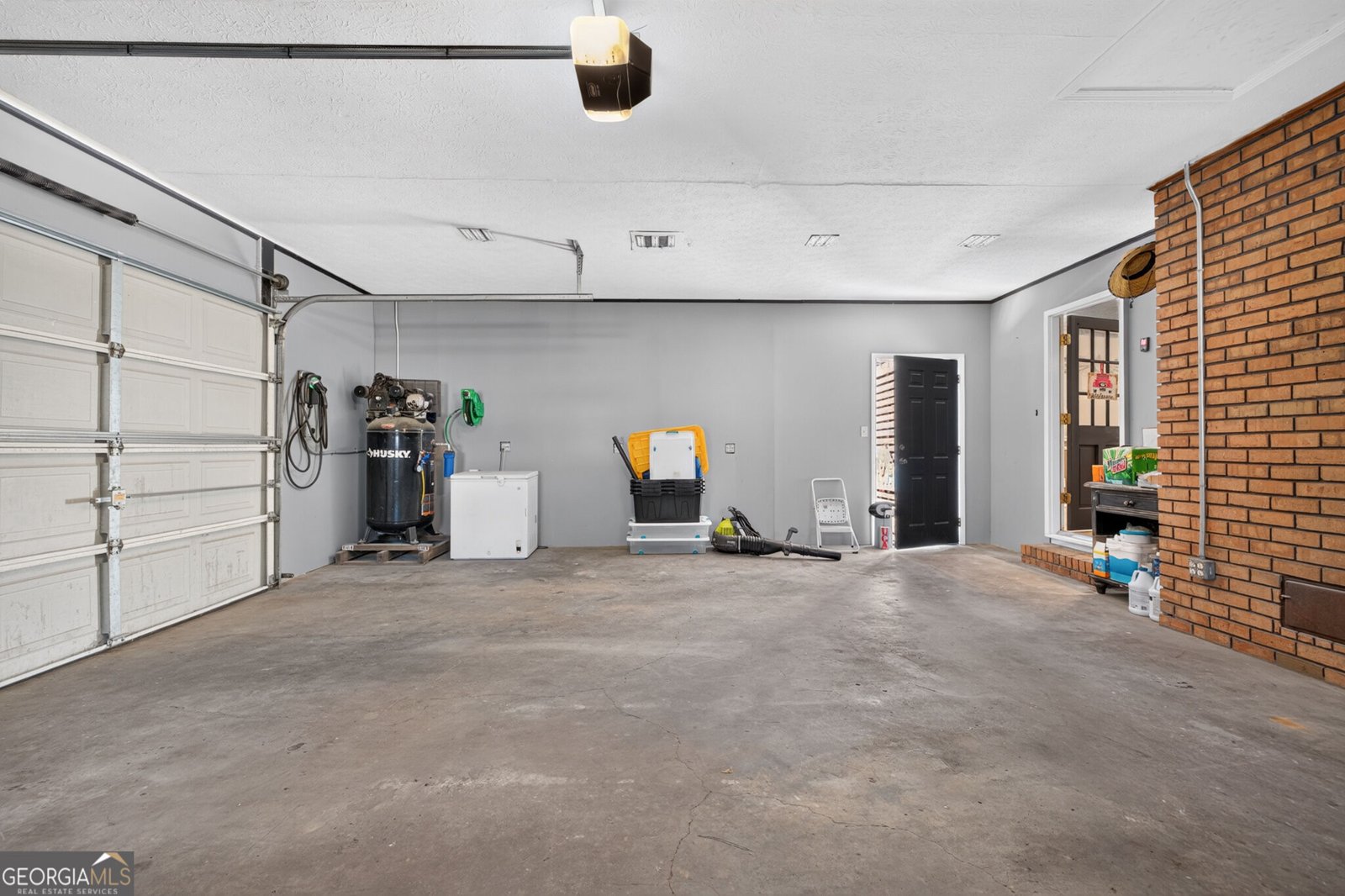 722 Bedford Drive Hull - Photo 33