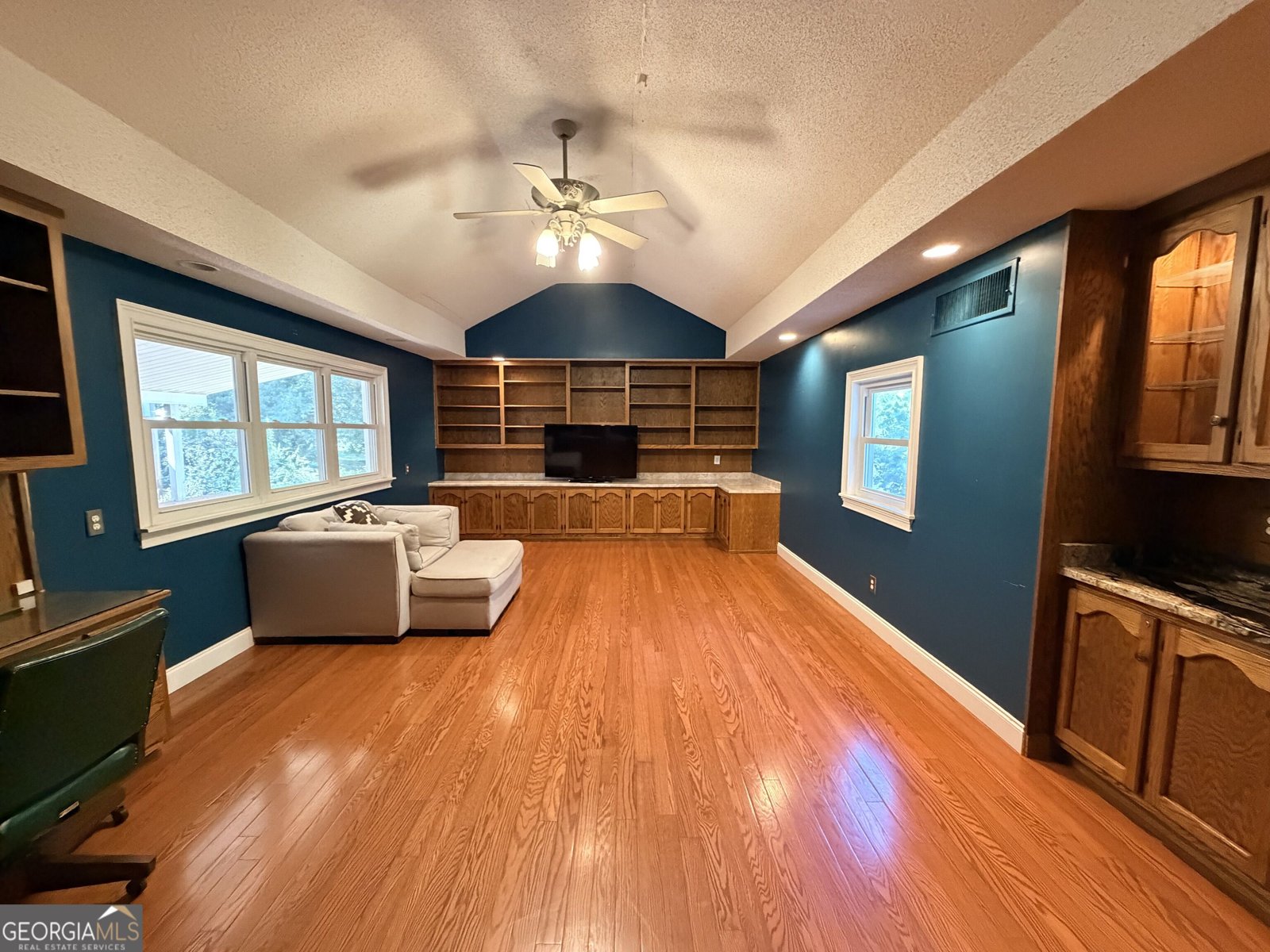 147 Stafford Avenue Barnesville - Photo 12