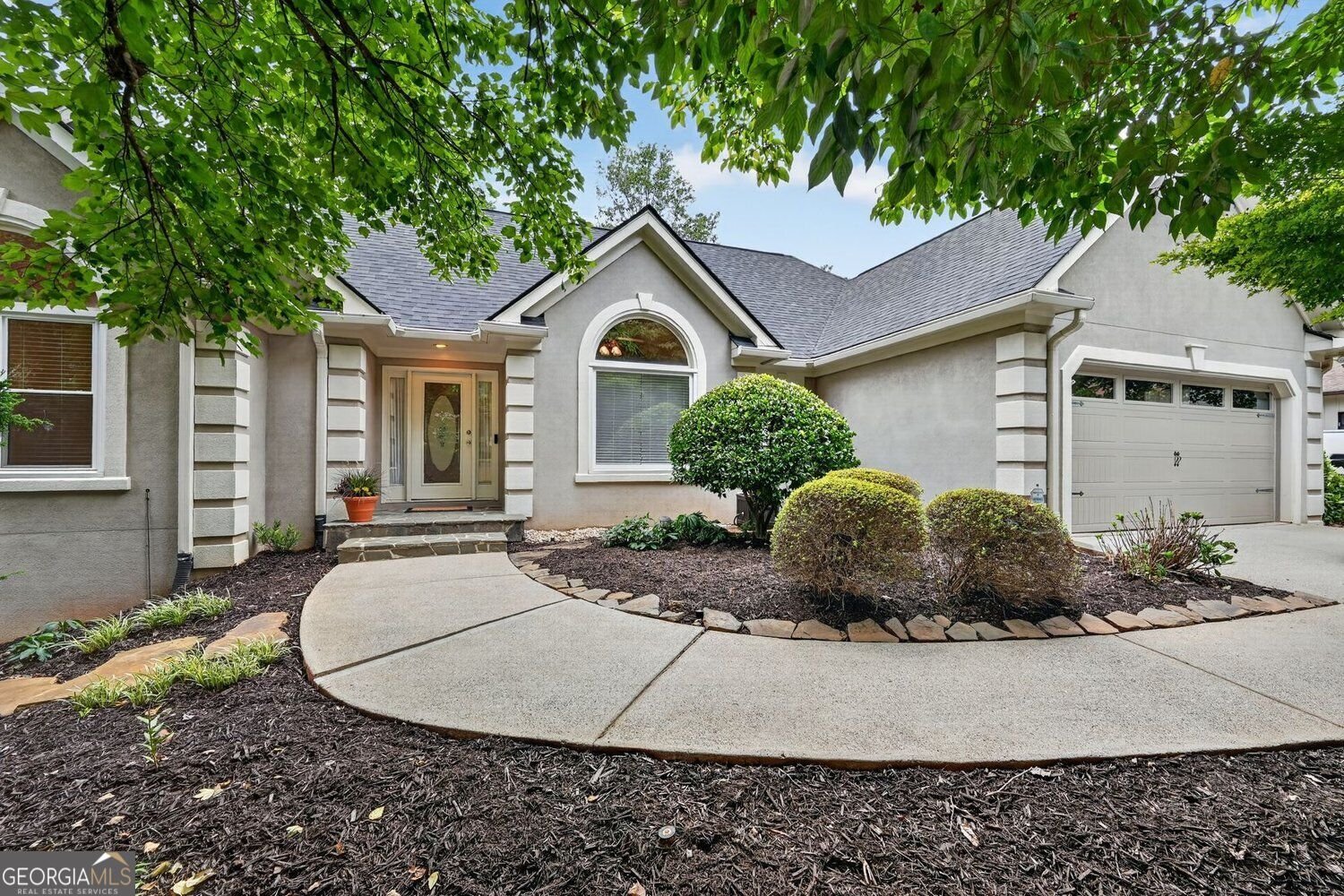 3970 Bridlewood Drive Duluth - main photo