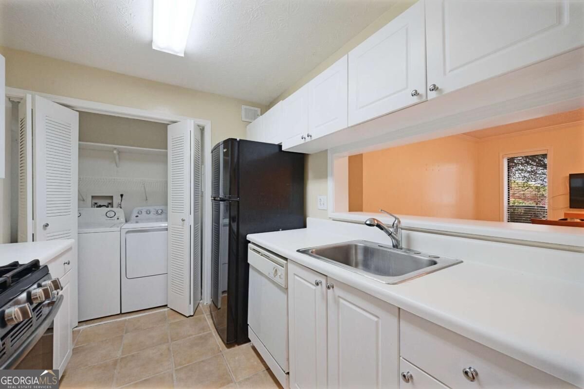 303 Summit North Drive Atlanta - Photo 10