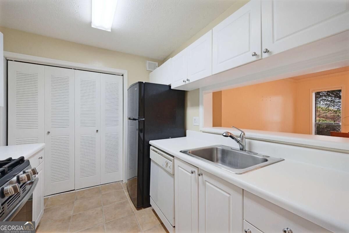 303 Summit North Drive Atlanta - Photo 13