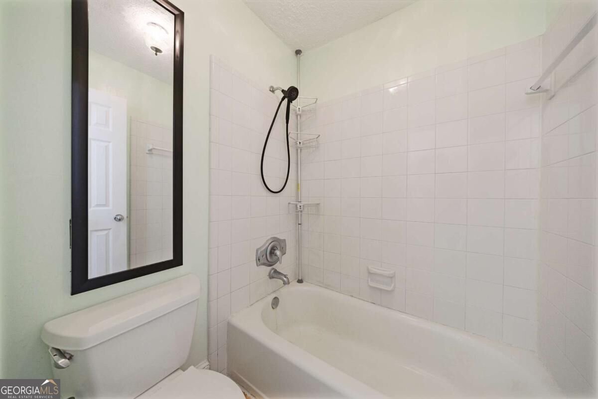 303 Summit North Drive Atlanta - Photo 8