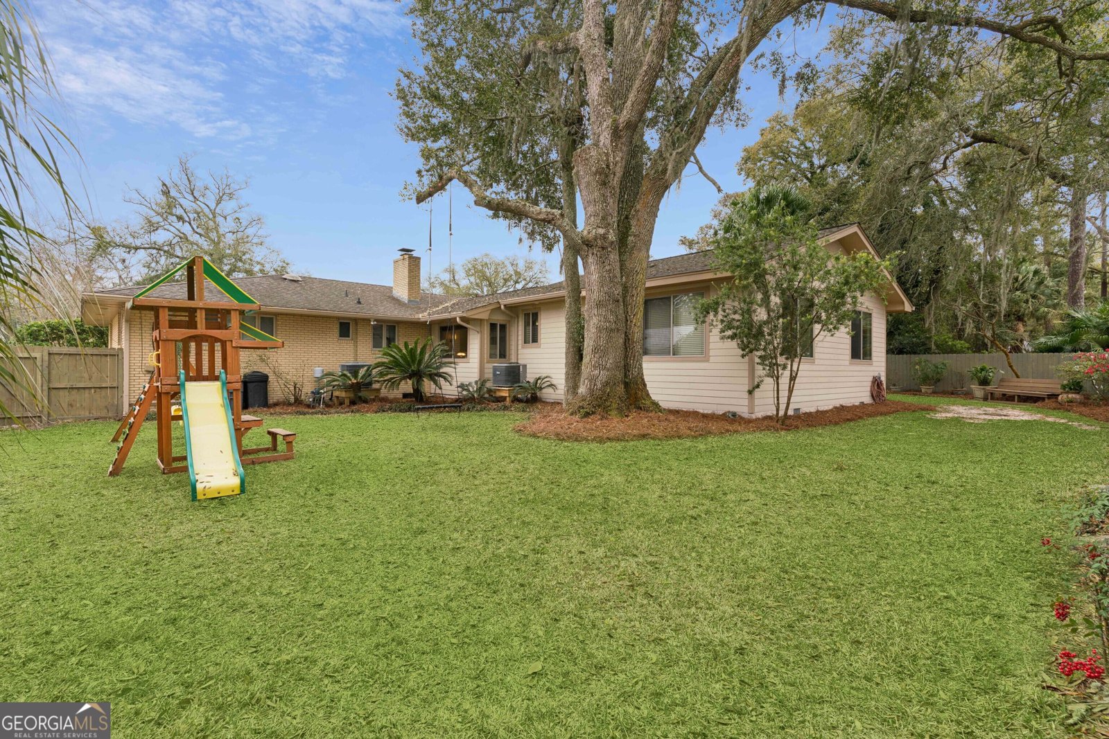 519 Wesley Oak Circle St. Simons - Photo 32