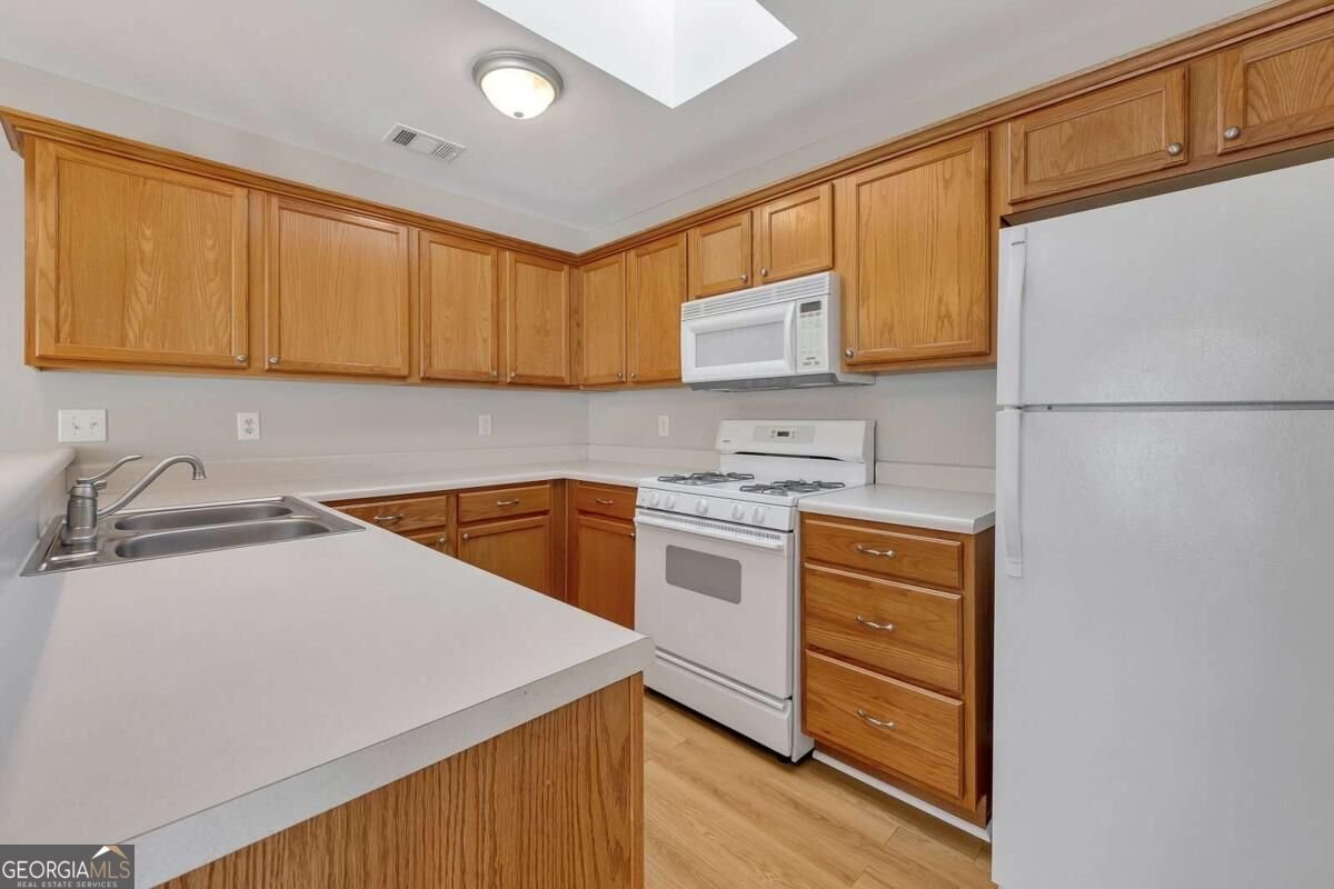 237 Rose Cottage Drive Woodstock - Photo 15