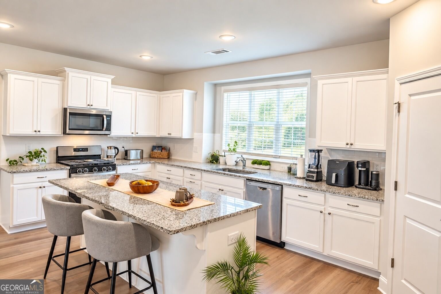 1576 Gin Blossom Circle Lawrenceville - Photo 6