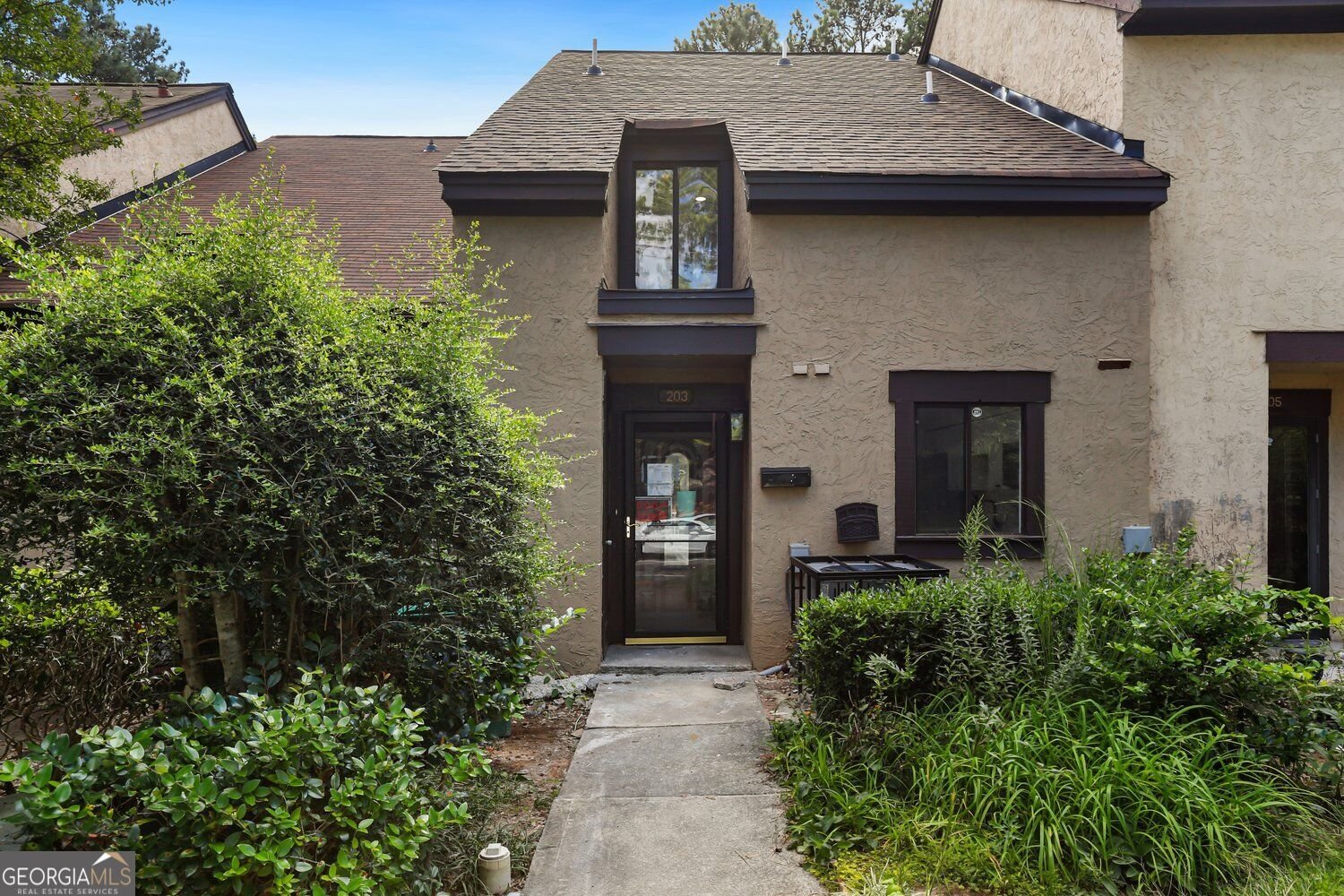 203 Tiburon Drive Lithonia - main photo