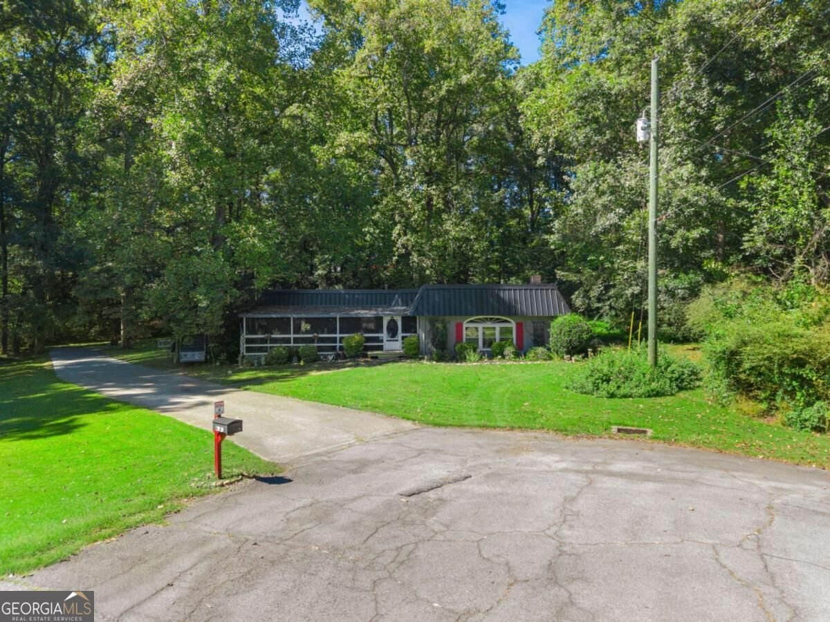 4343 Hamill Court Buford - main photo