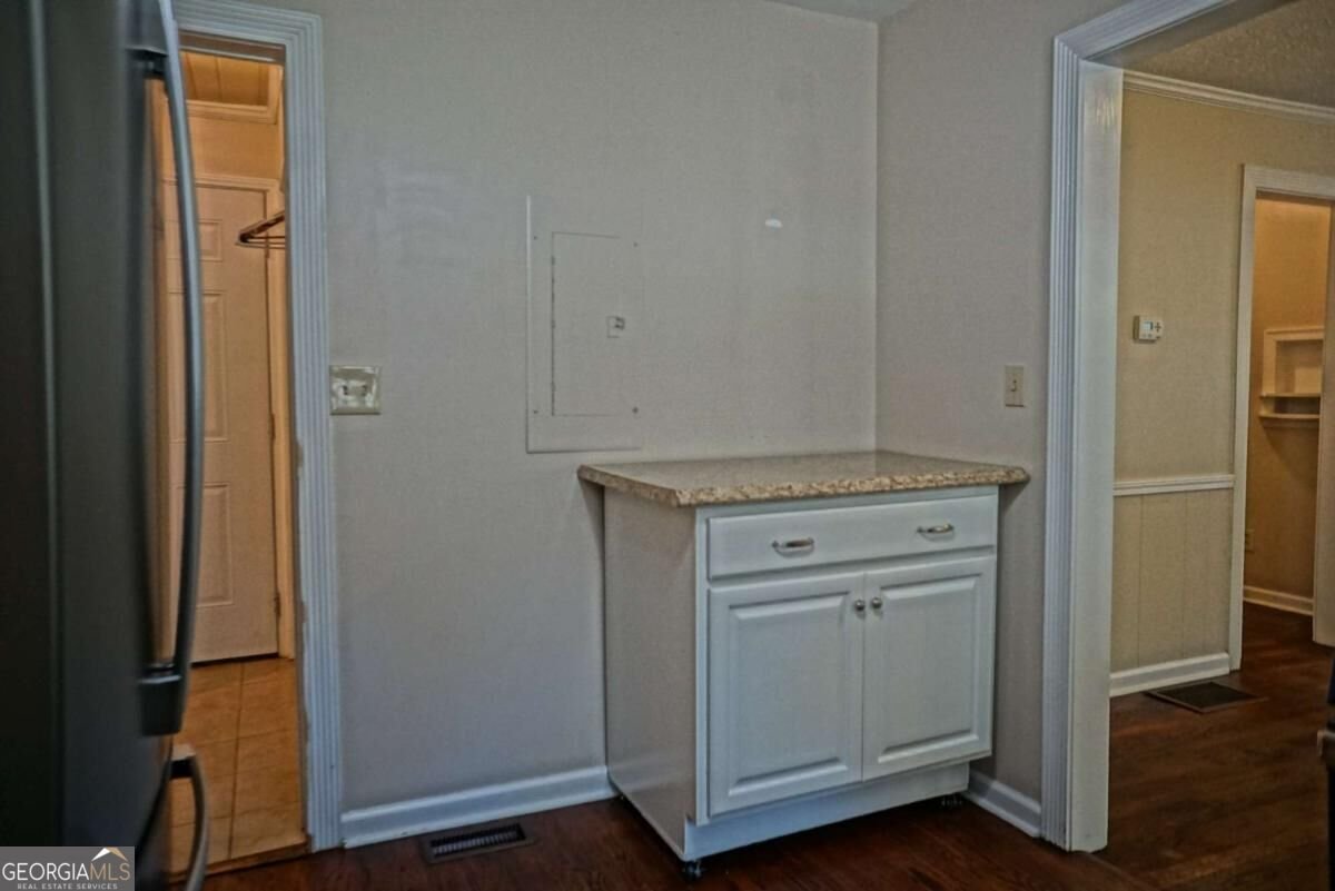 414 Gresham Road Mableton - Photo 23