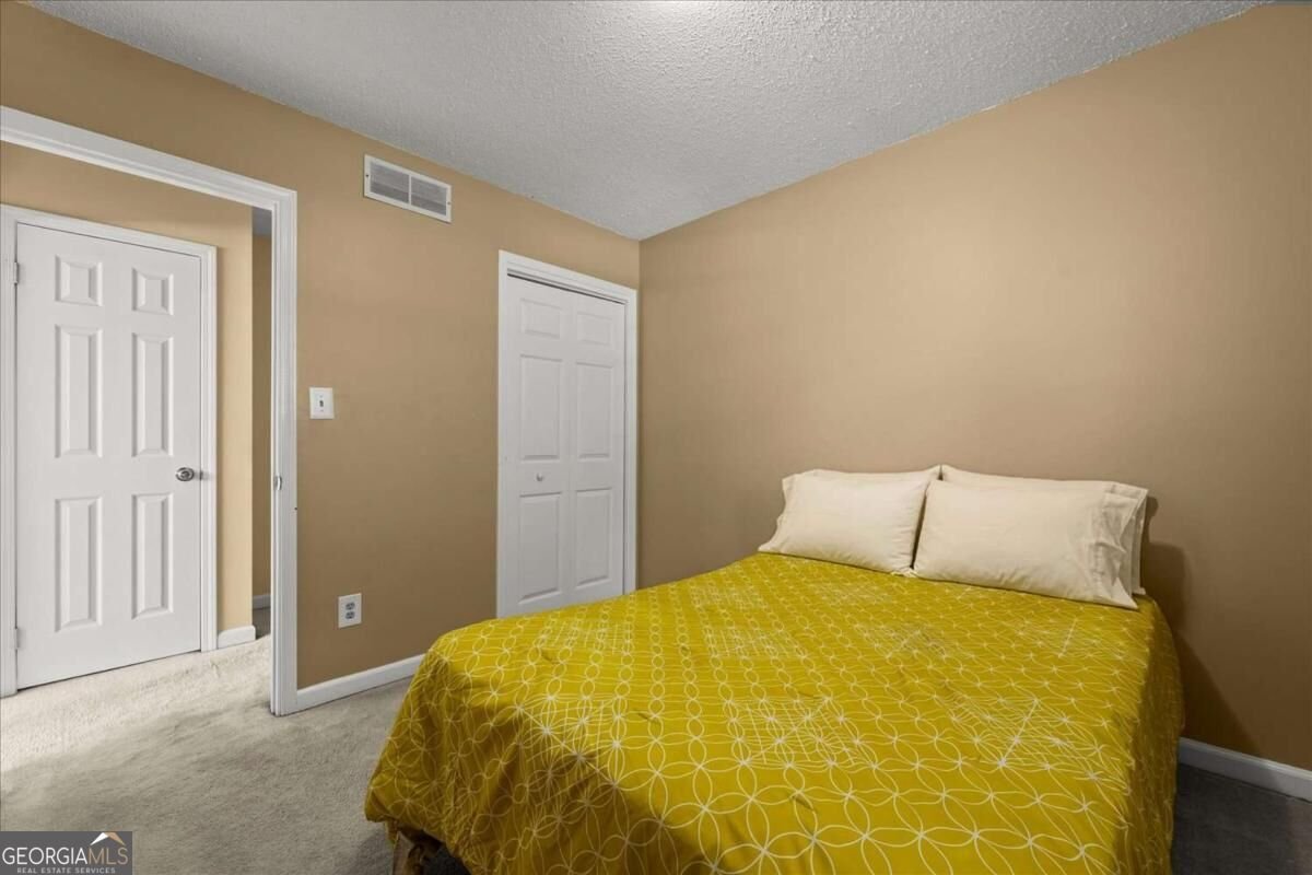 399 Emmett Street Riverdale - Photo 21