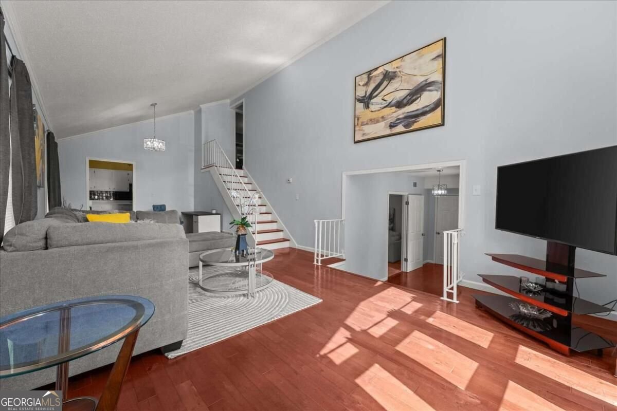 399 Emmett Street Riverdale - Photo 7