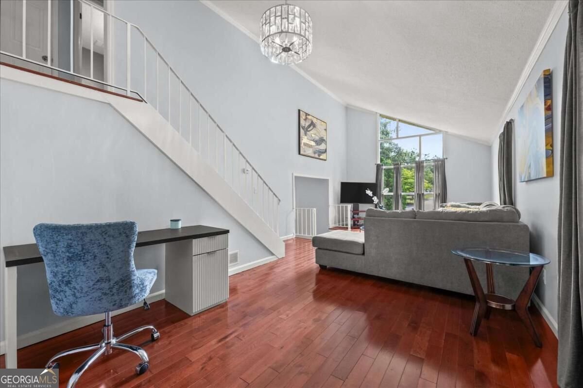 399 Emmett Street Riverdale - Photo 9
