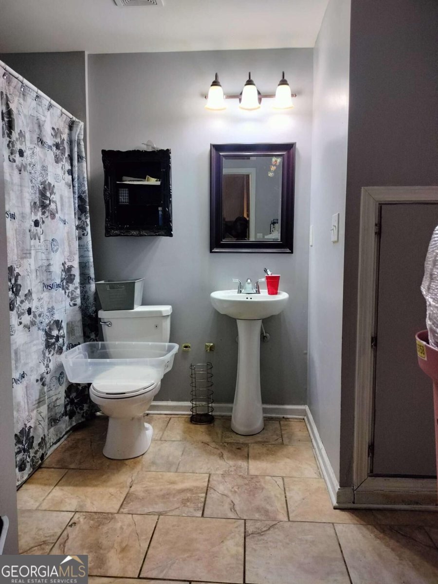 9439 Whaleys Lake Lane Jonesboro - Photo 59