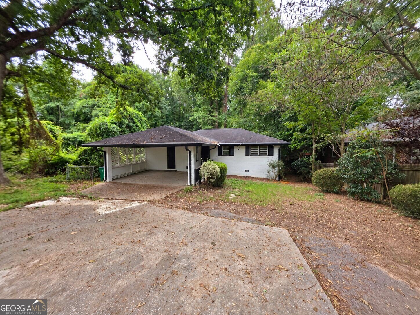3565 Glenwood Road Decatur - main photo