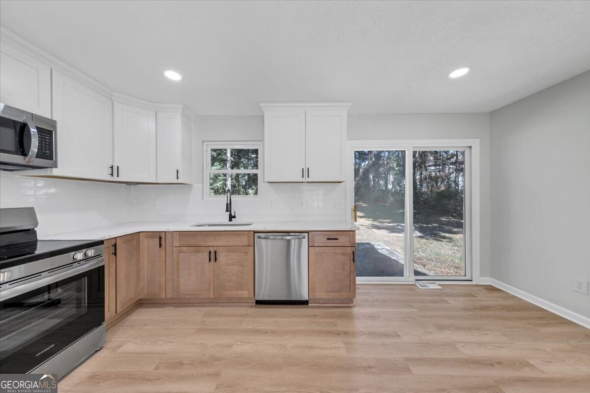7977 Flanders Court Jonesboro - Photo 8