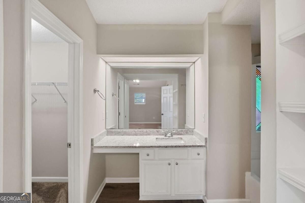 6449 Eastbriar Drive Lithonia - Photo 18