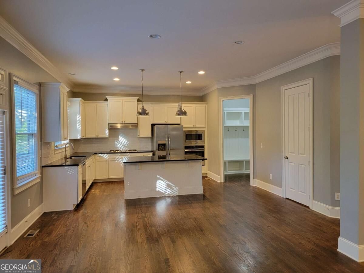 4560 Upland Court Cumming - Photo 12