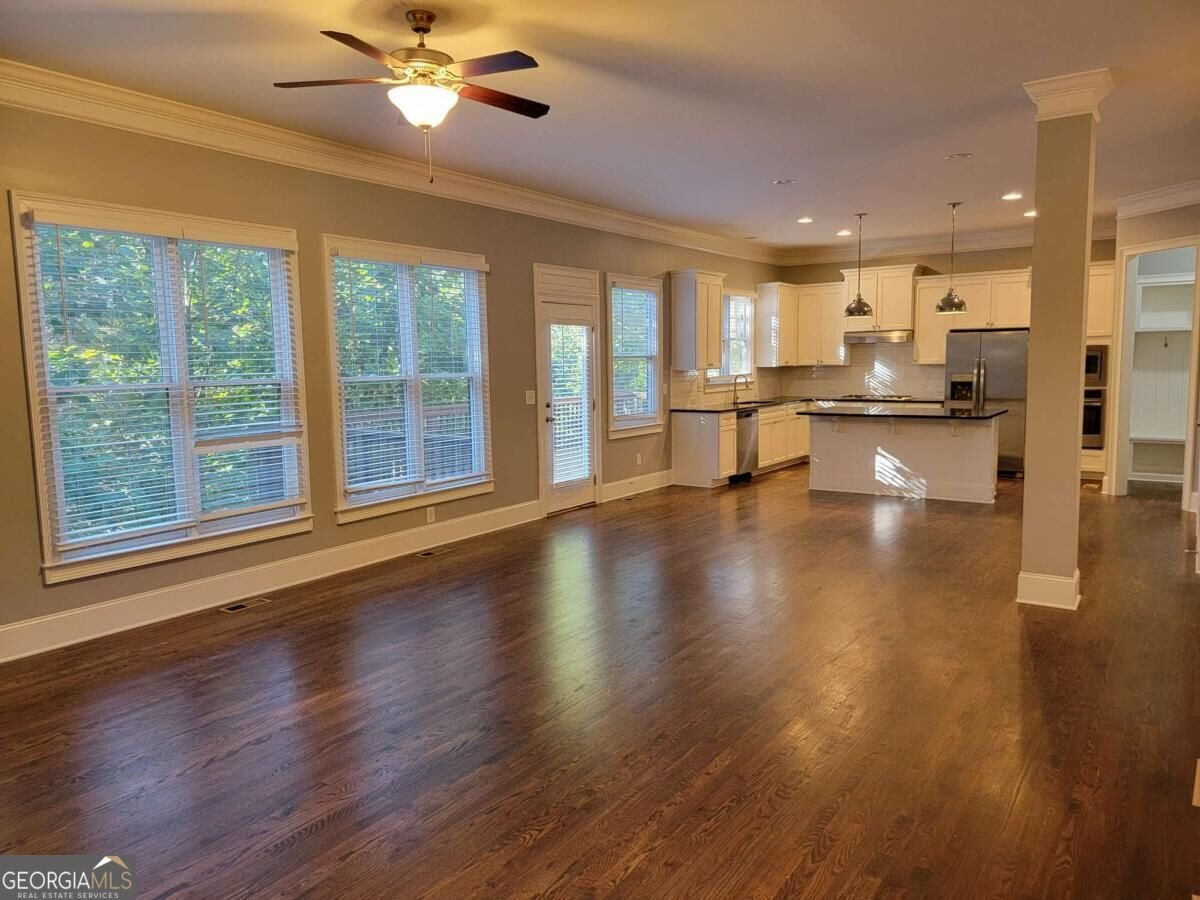 4560 Upland Court Cumming - Photo 9