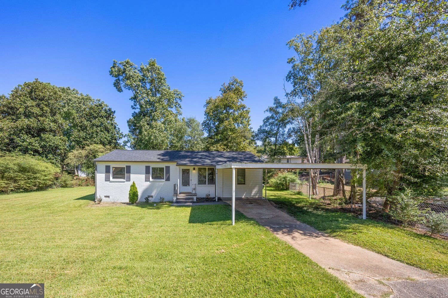 2593 Walton Way Marietta - main photo