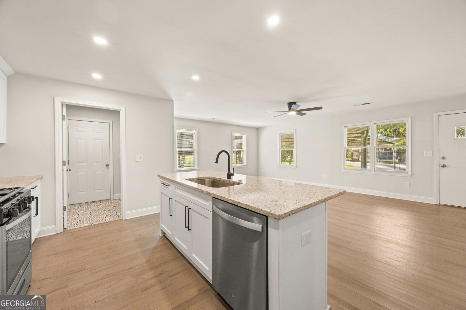 2593 Walton Way Marietta - Photo 15
