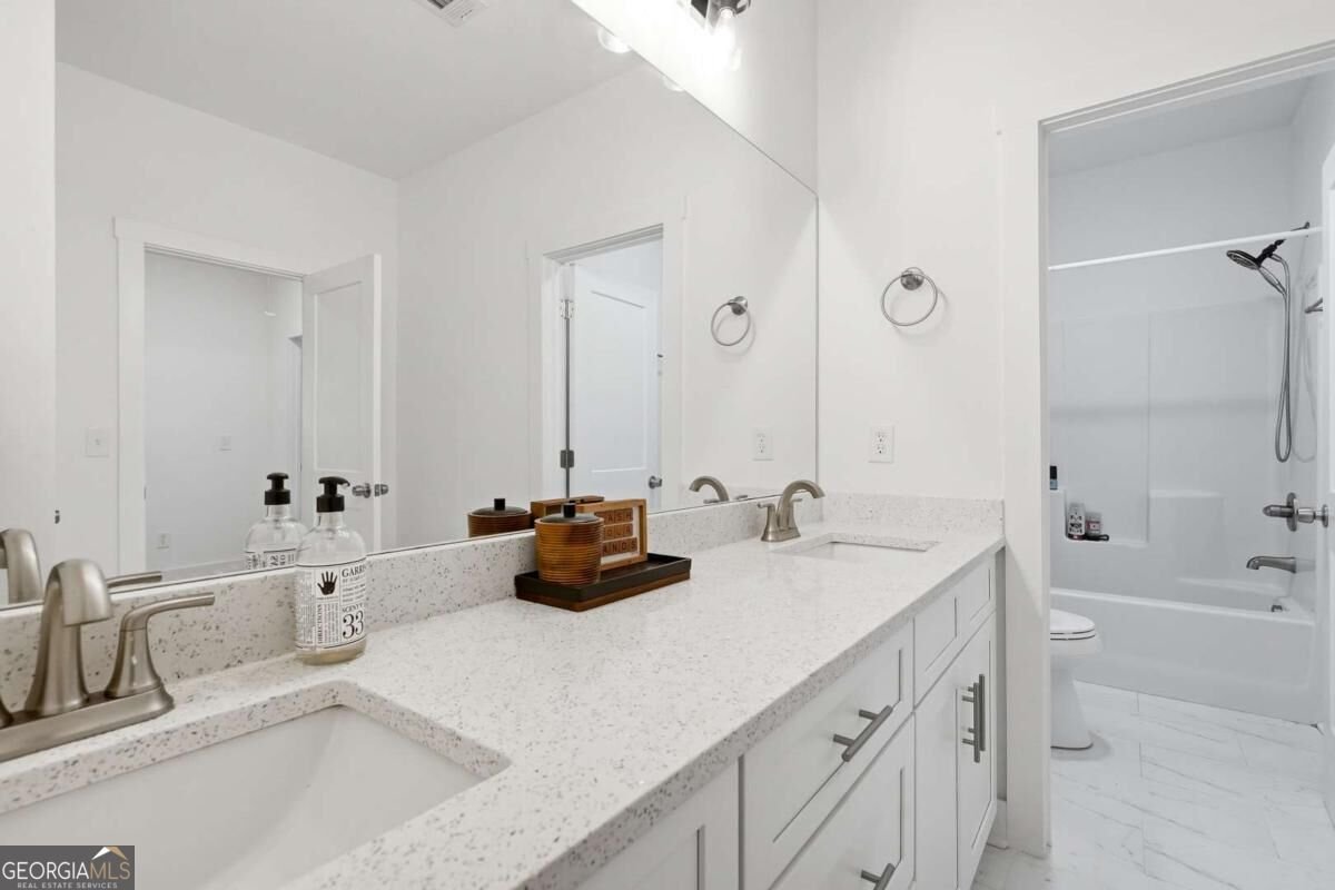 2049 Chestnut Oak Trail Commerce - Photo 24