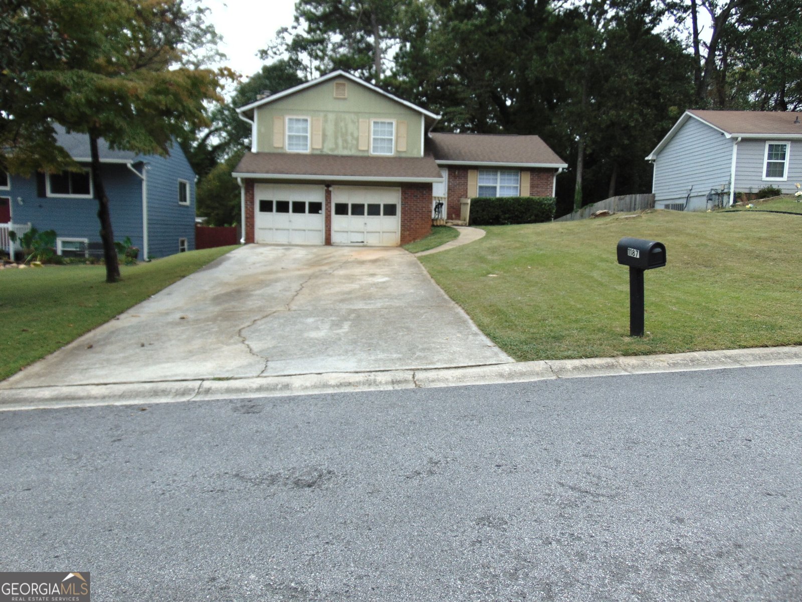 1187 Mannbrook Drive Stone Mountain - Photo 12