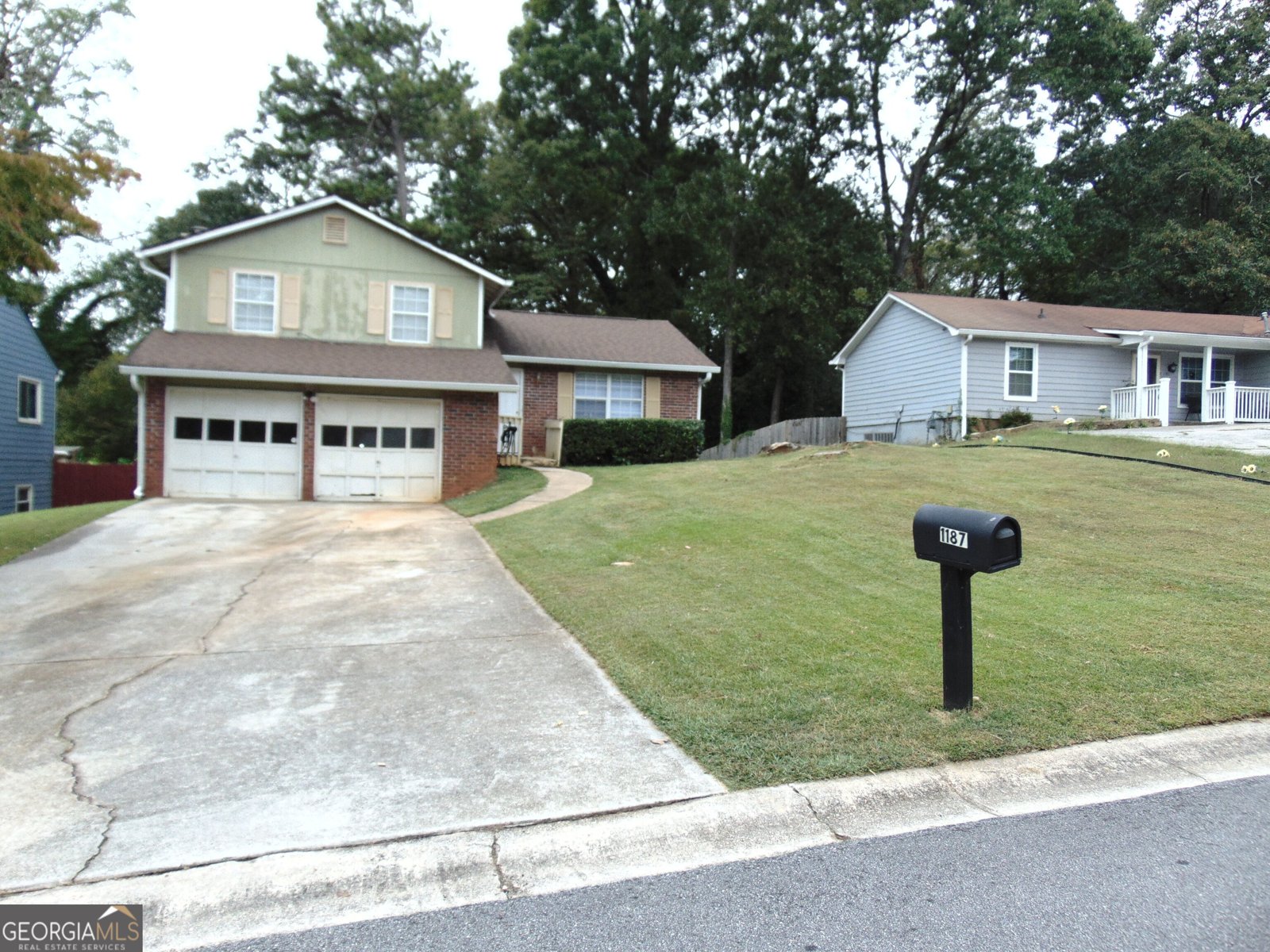 1187 Mannbrook Drive Stone Mountain - Photo 13