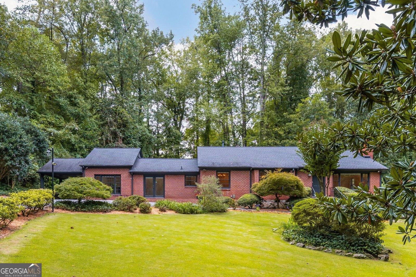 2320 Lavista Road Atlanta - main photo
