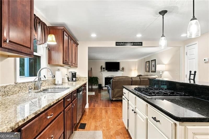345 High Meadow Drive Marietta - Photo 13