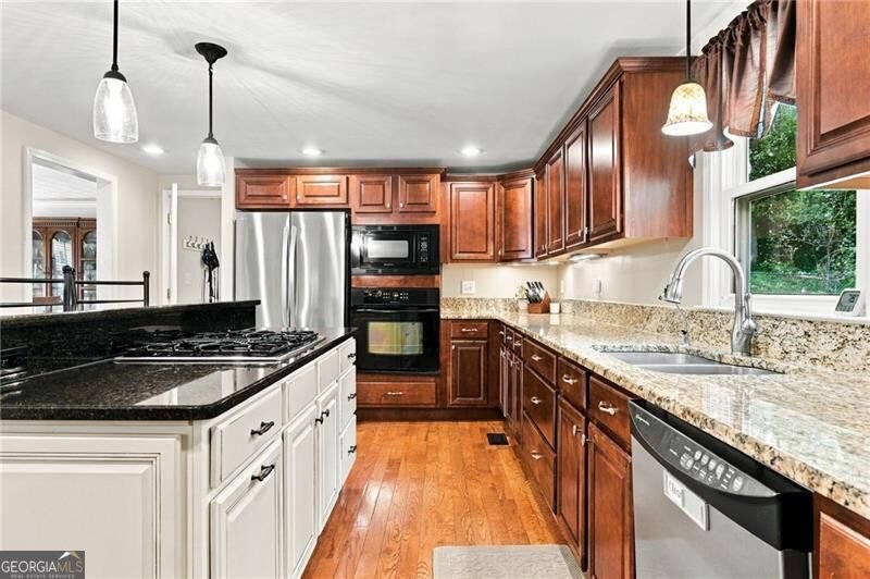 345 High Meadow Drive Marietta - Photo 9