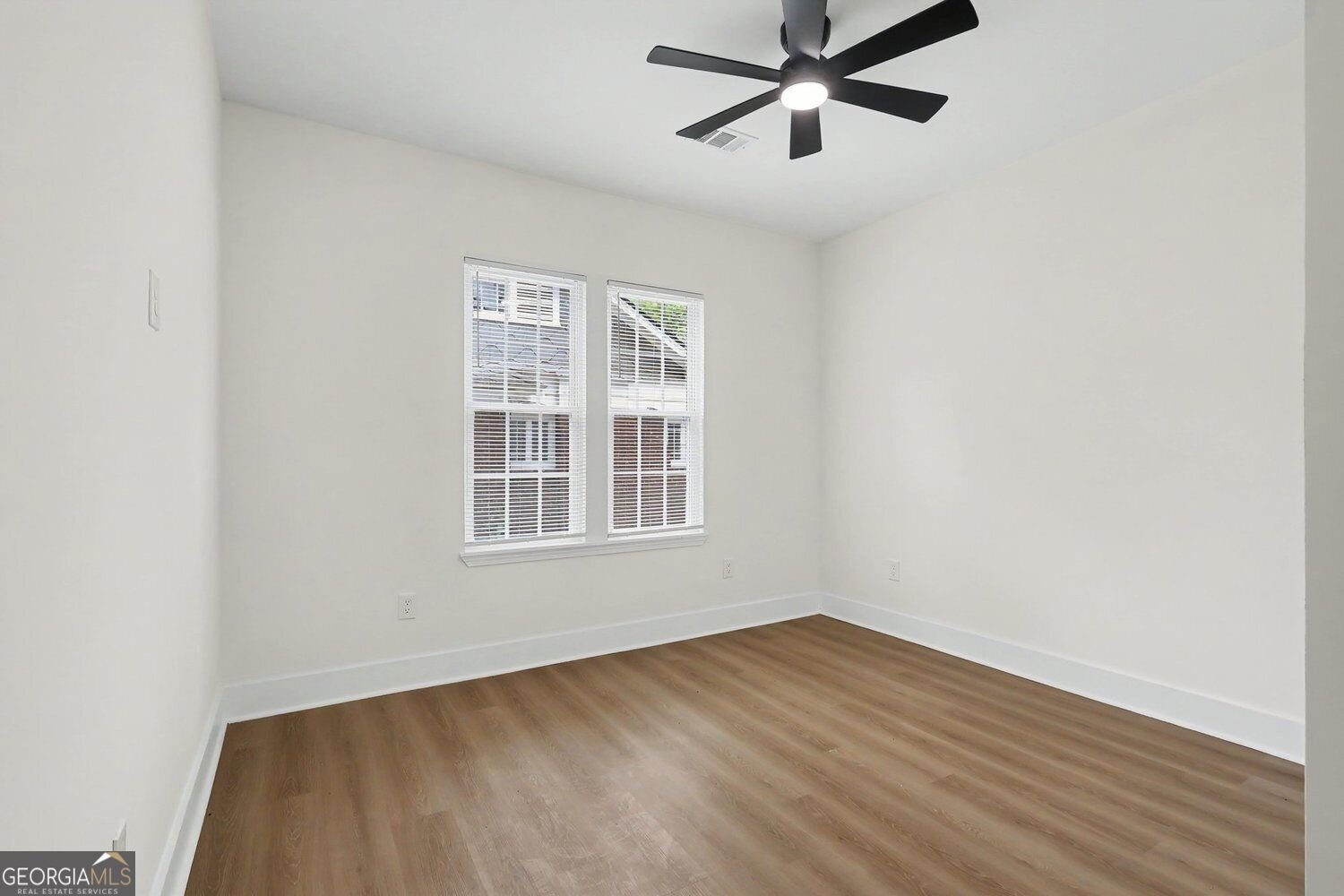 1600 Rogers Avenue Atlanta - Photo 9