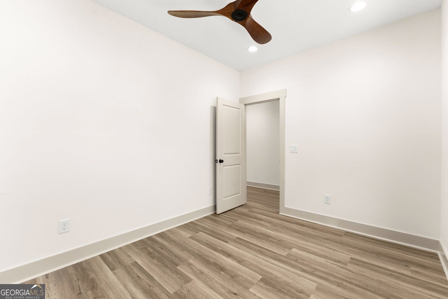 274 Hardman Road Clarkesville - Photo 14