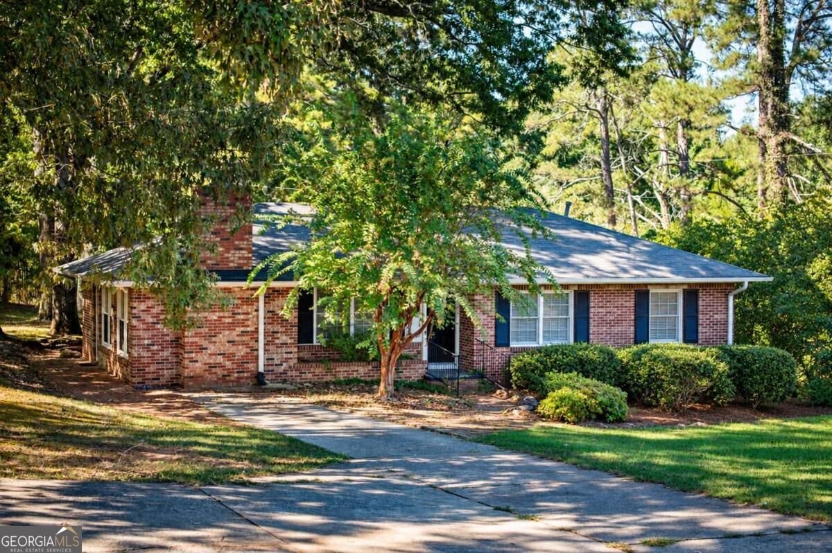 8421 Macon Highway Athens - main photo