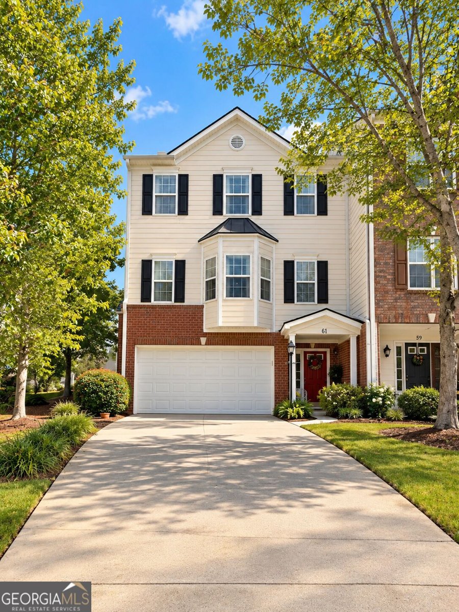 61 Corbel Way Newnan - main photo