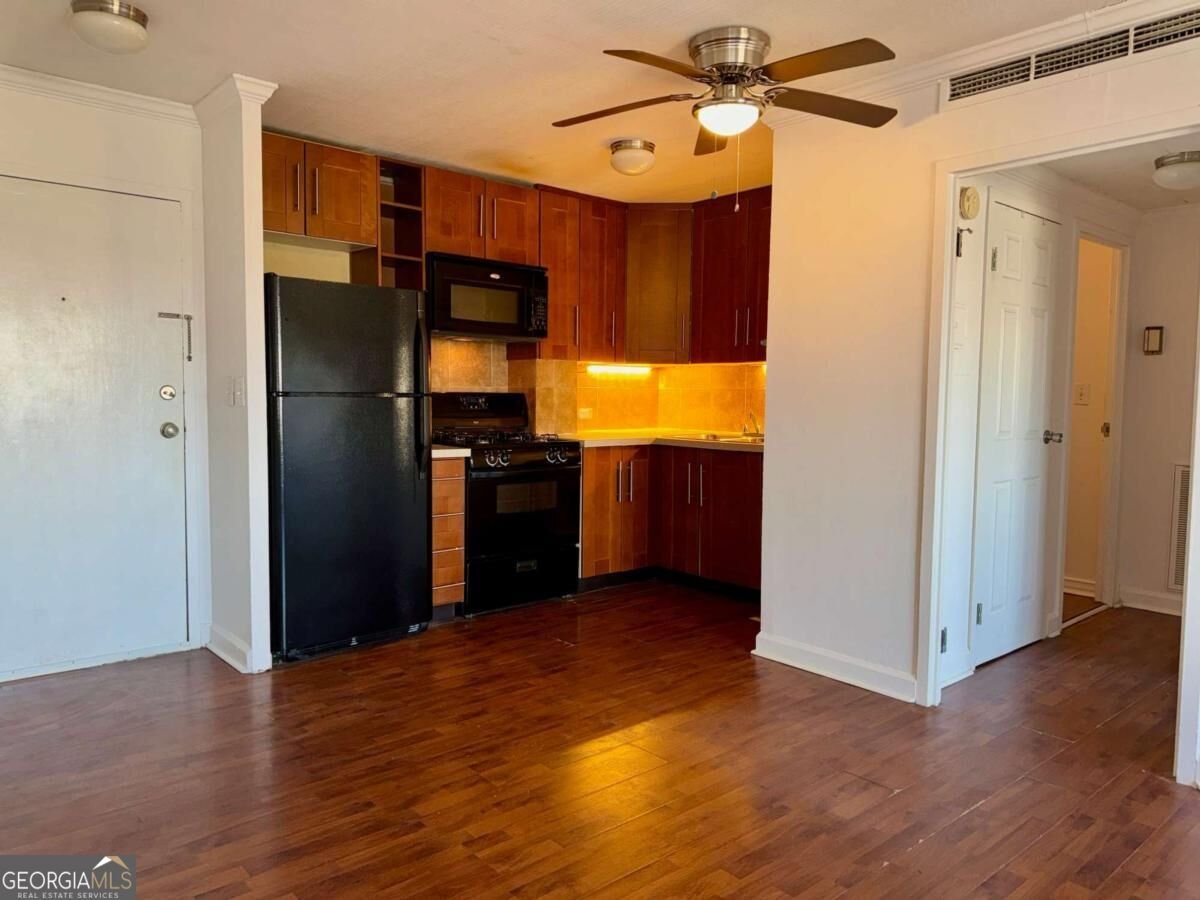2285 Peachtree Road Atlanta - Photo 6