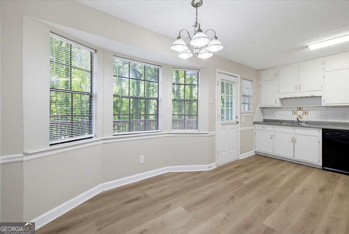 2503 Hewatt Road Snellville - Photo 10