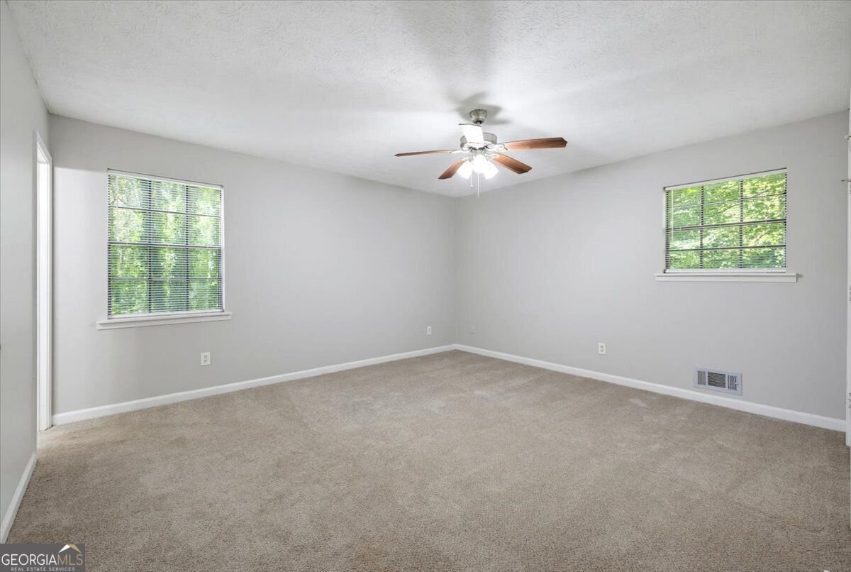 2503 Hewatt Road Snellville - Photo 12