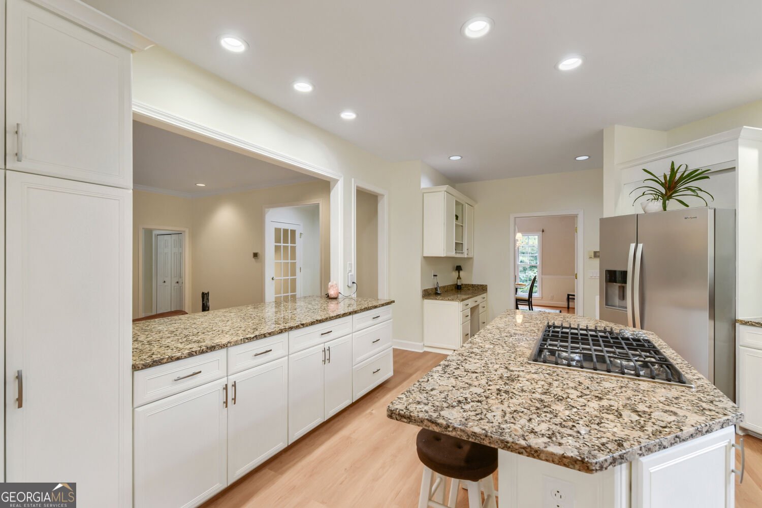 5830 Plantation Drive Roswell - Photo 9
