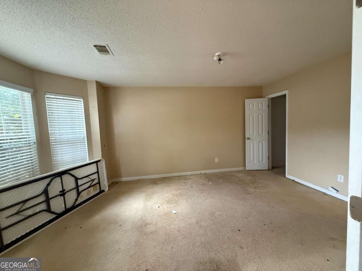 580 Lakeridge Court Covington - Photo 10