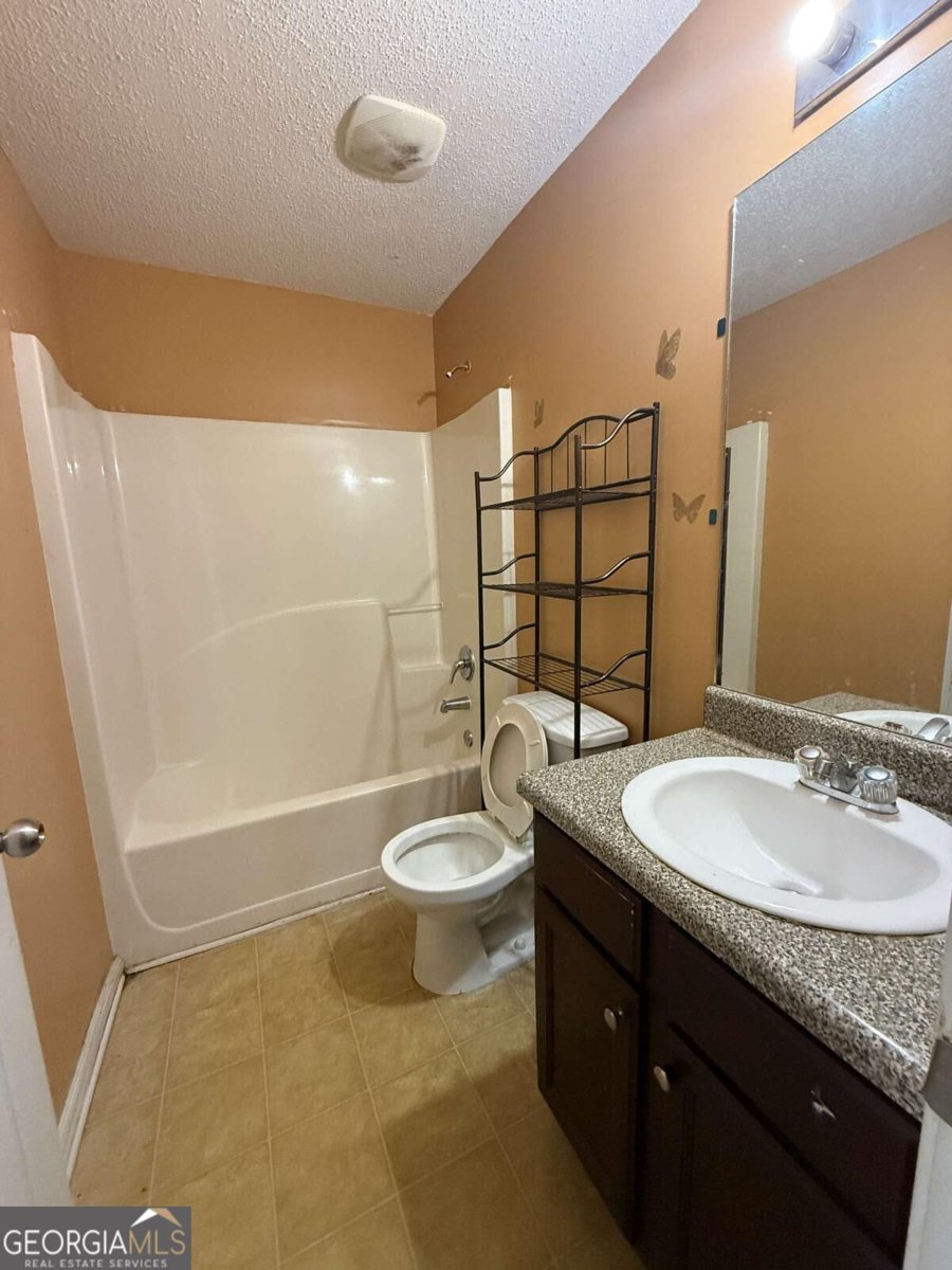 580 Lakeridge Court Covington - Photo 6