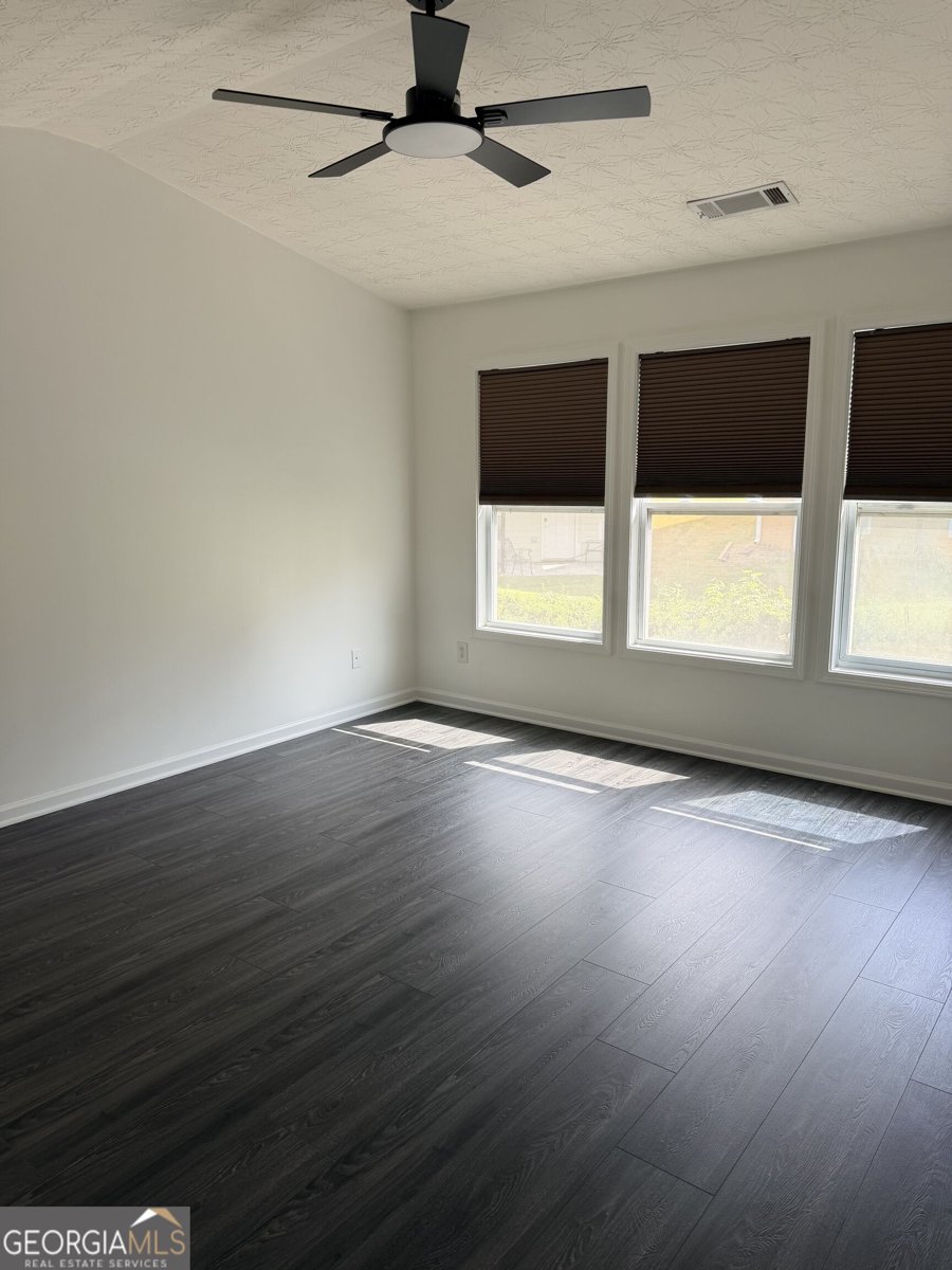 1688 Windale Court Lawrenceville - Photo 12